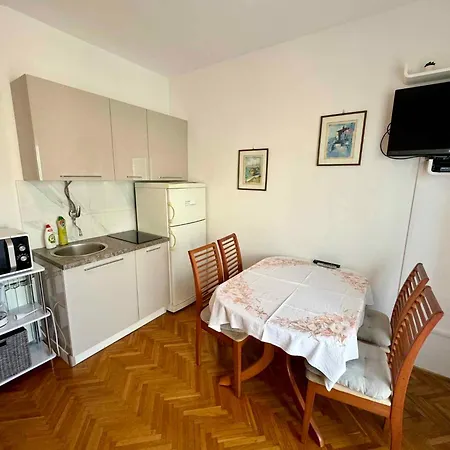 In 50540 Jadranovo