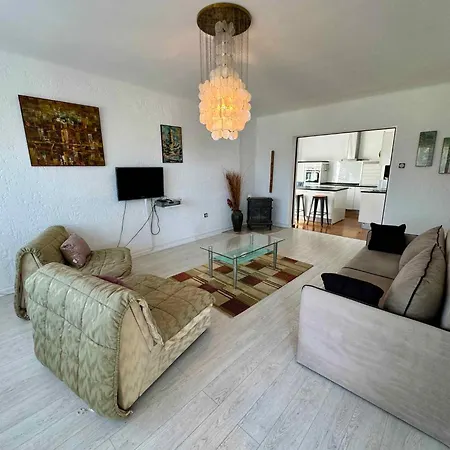 Appartamento In 50540 Jadranovo